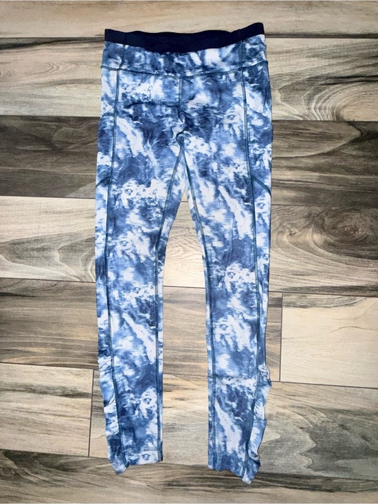 lululemon athletica Pants - Lululemon Sz 6 Speed Tight All Full On Luxtreme Sea Side Silver Fox Alberta Lake